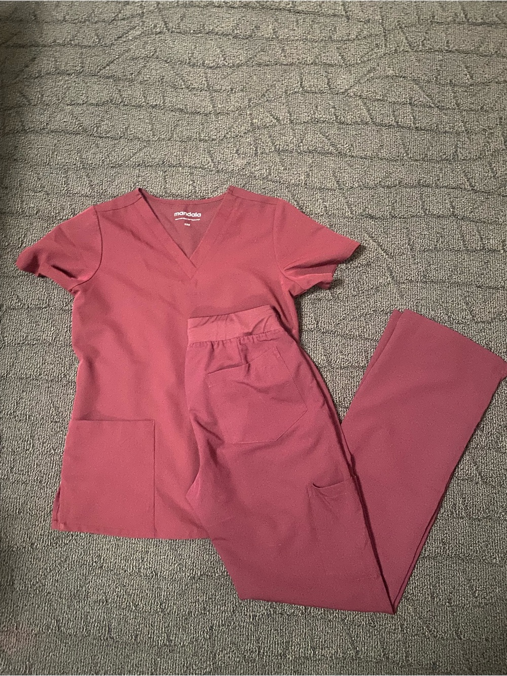 Medela Women's cargo pants Scrub Set in wine color